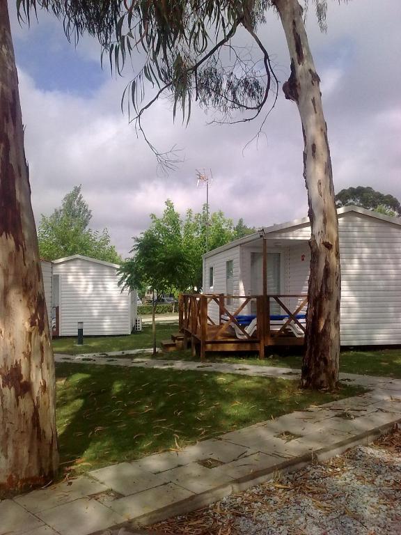 מלון Parque De Campismo Orbitur אבורה מראה חיצוני תמונה